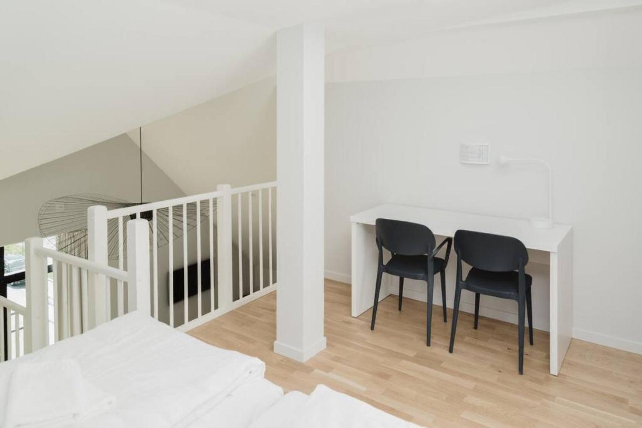 Sk67 Modern And Bright Loft With Free Parking Apartment Lidingo Exterior photo