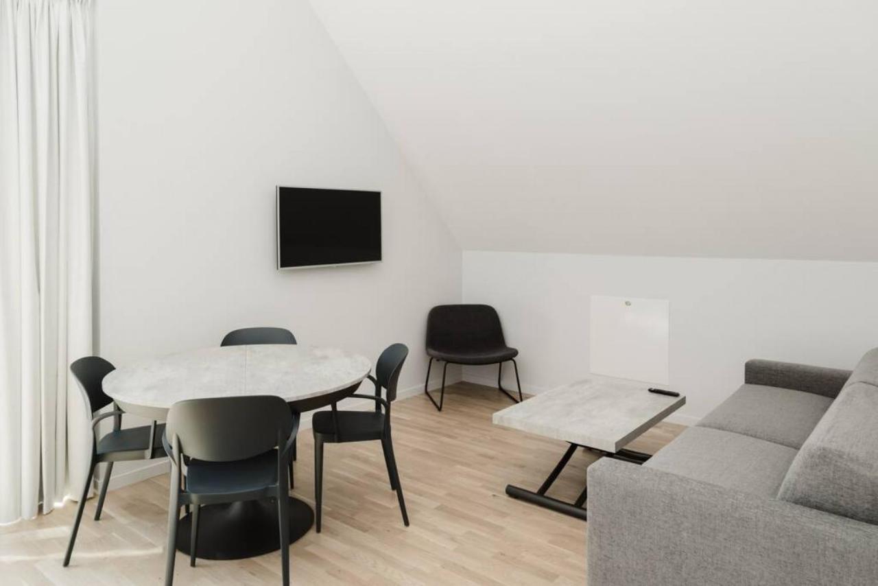 Sk67 Modern And Bright Loft With Free Parking Apartment Lidingo Exterior photo